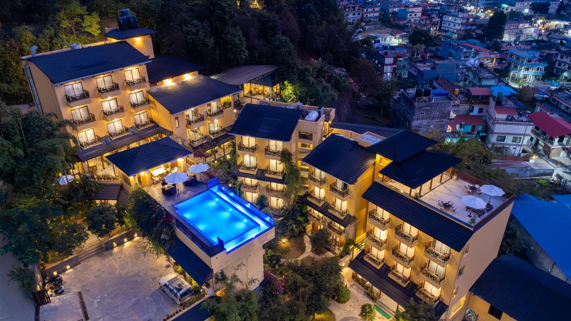 Bar Peepal Resort 포카라 외부 사진 Aerial view of the hotel
