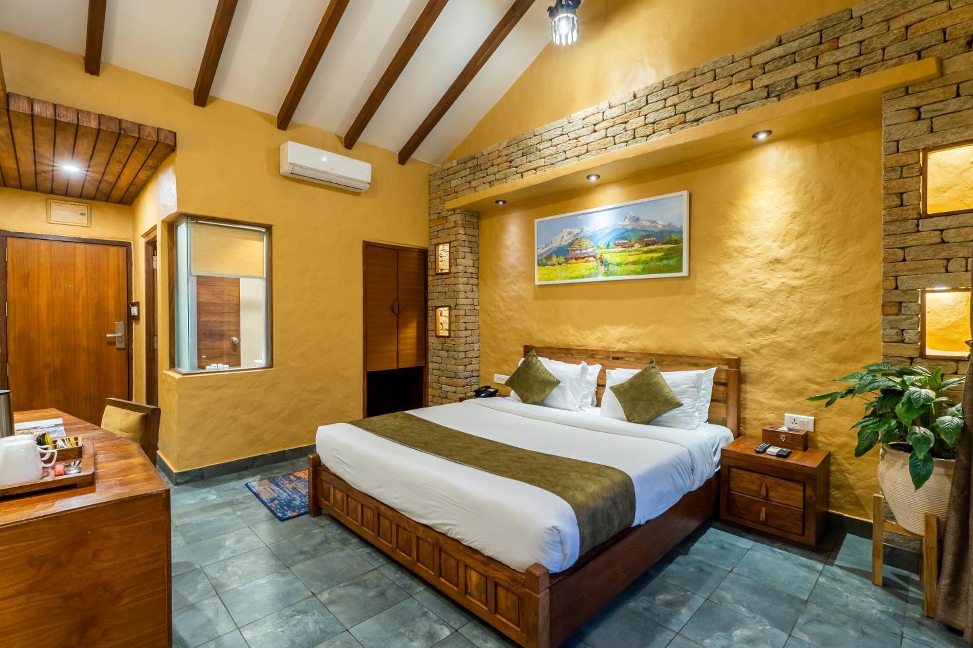Bar Peepal Resort 포카라 외부 사진 Deluxe Room