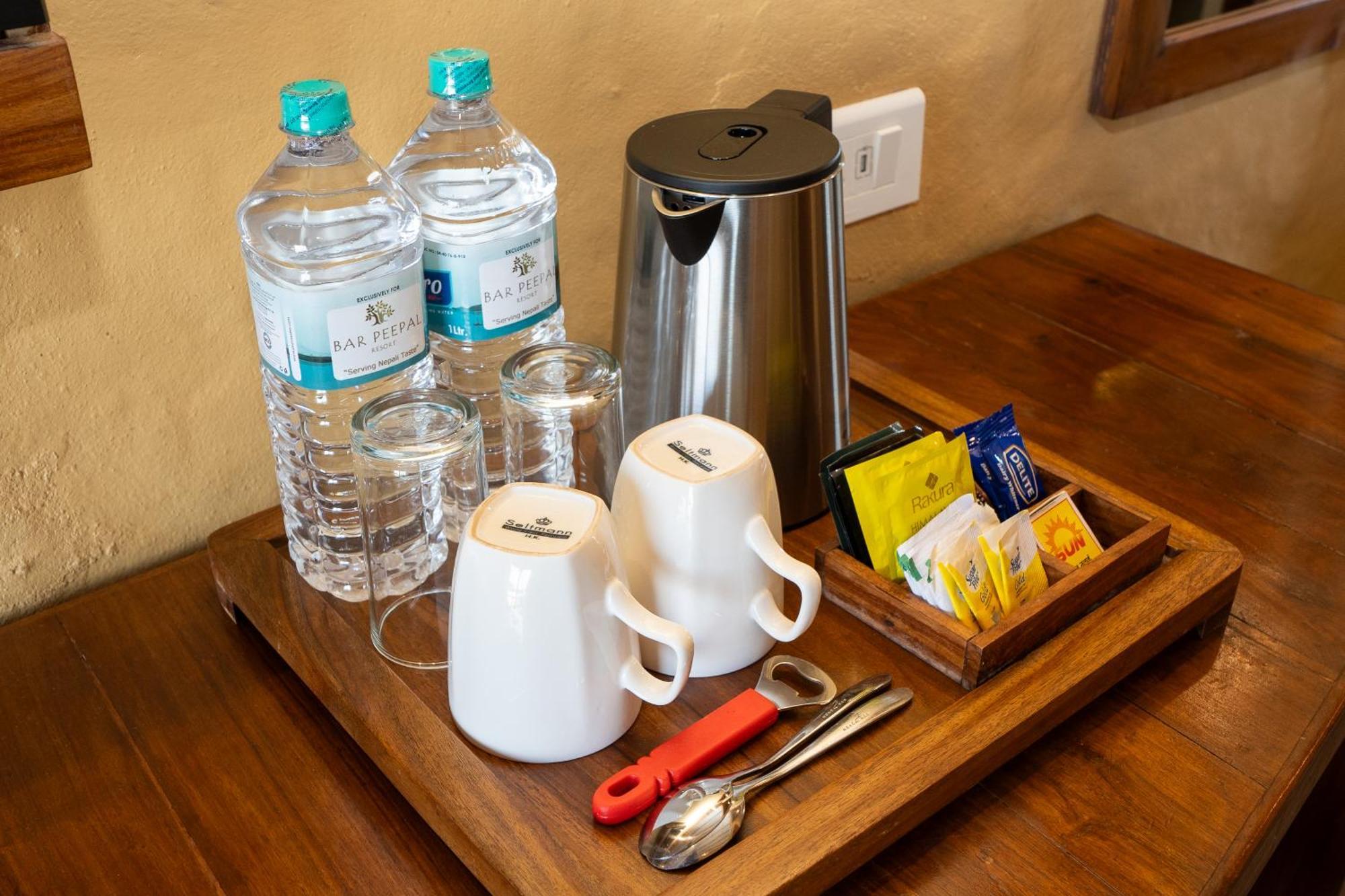 Bar Peepal Resort 포카라 외부 사진 A tea tray